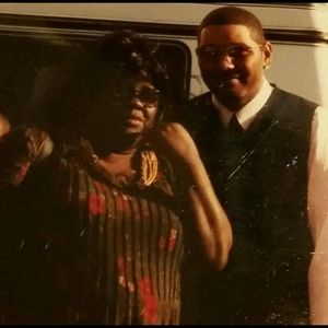 Meet your Posher, Derrick